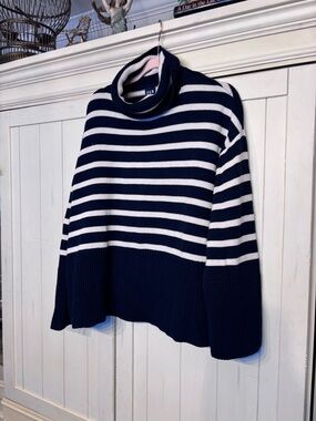 Gap Navy Striped Turtleneck Sweater large